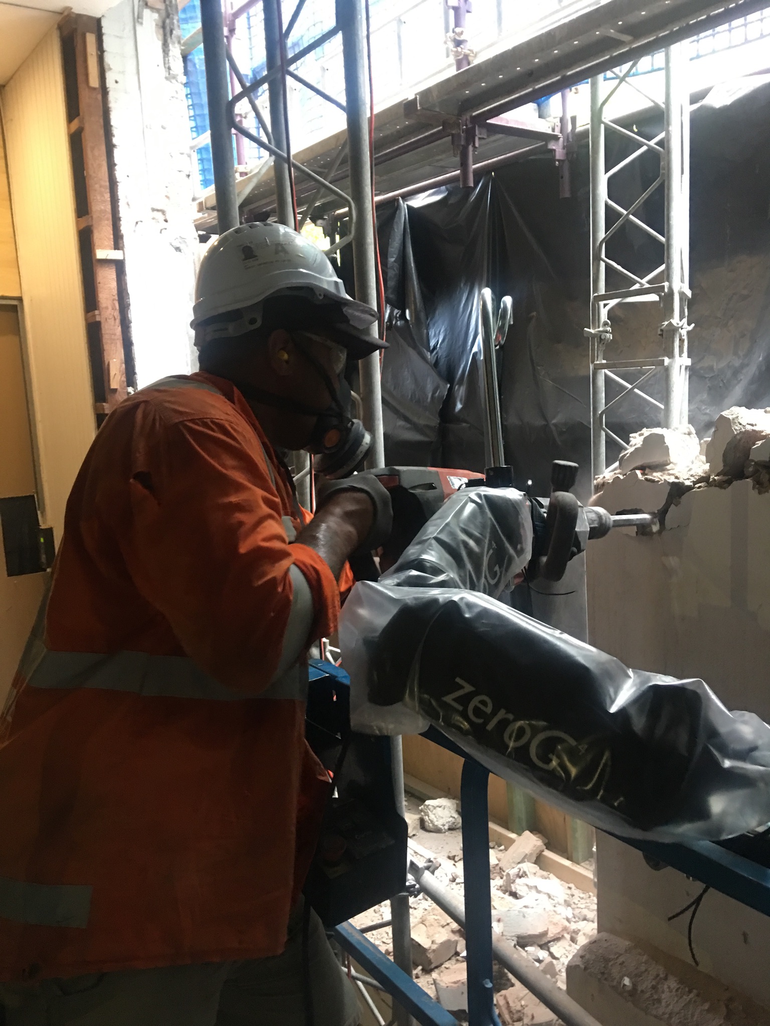 Zero G Arm EWP Jackhammer