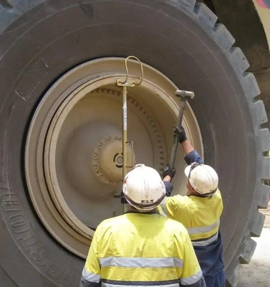 Lock Ring Catcher Being Used By 2 Men On Minesite