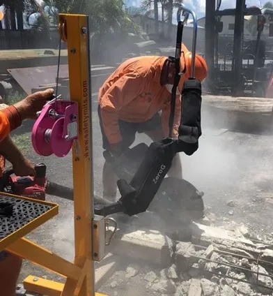 Zero G Arm Roadwork Jackhammer